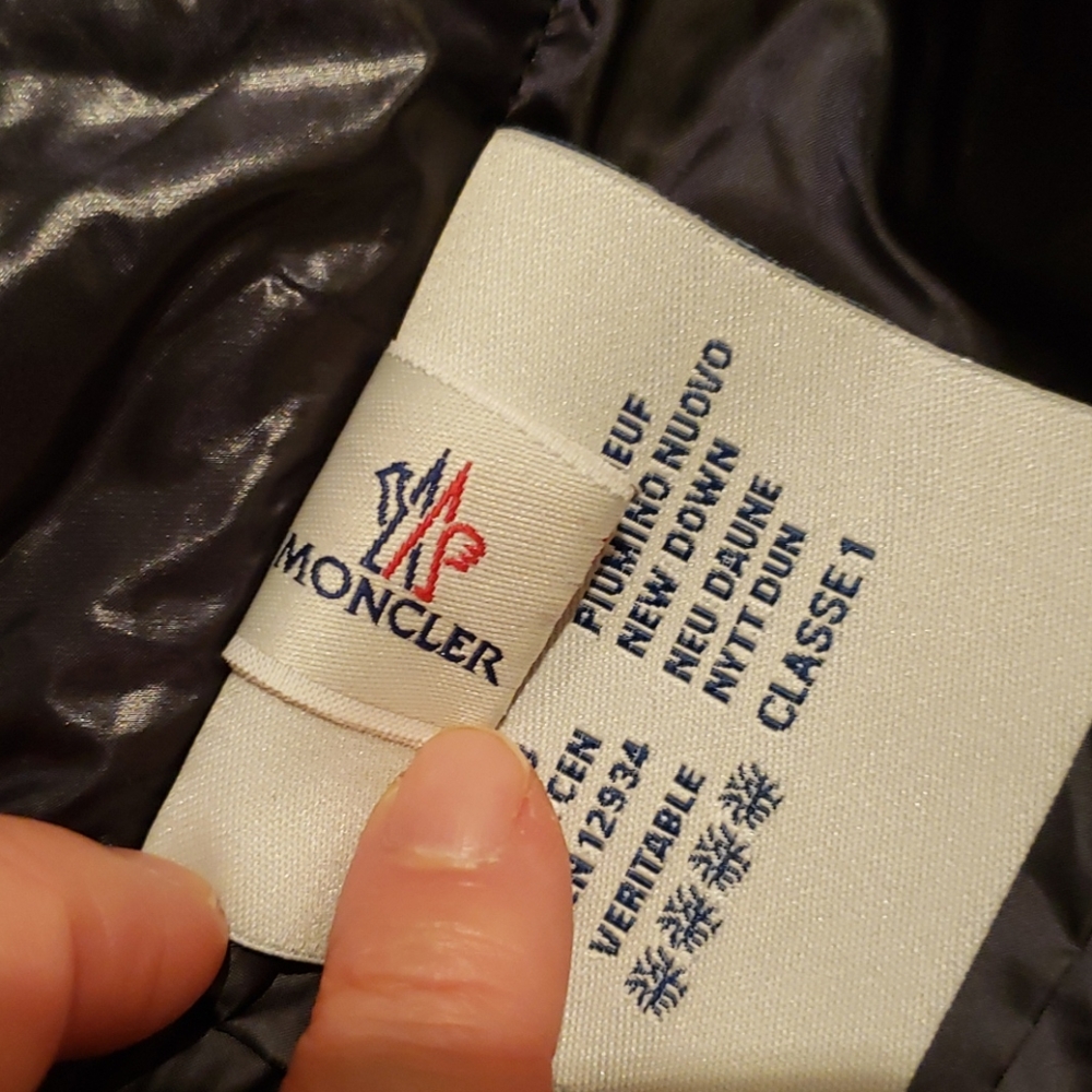 Moncler light down jacket - Picture 5 of 12